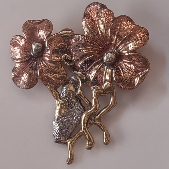 Vtg MCM Mixed Metals Artisan BROOCH Handmade Big and Beautiful Flowers 70s - Picture 2 of 6
